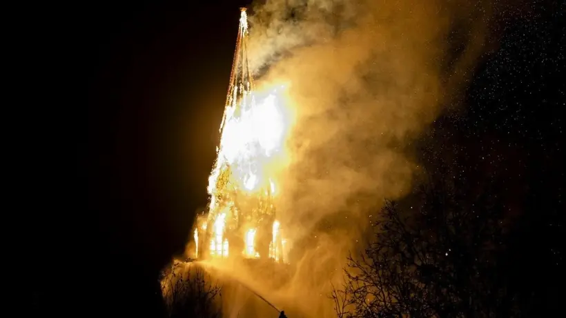 Hỏa hoạn thiêu rụi nhà thờ 154 năm tuổi ở Hà Lan